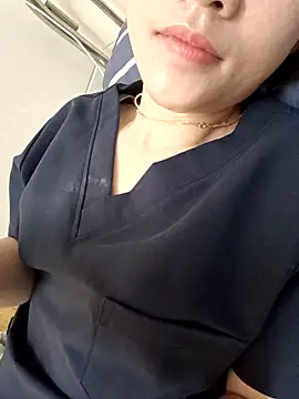 2 sex online show from May 7, 2026, 4:17 am