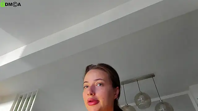 IreneVON online show from July 9, 2026, 4:24 am