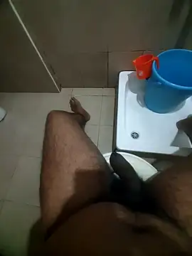 Snapshot of sexymallusexymale chatting on December 23, 2024, 1:29 am sexymallusexymale online show from December 23, 2024, 1:29 am