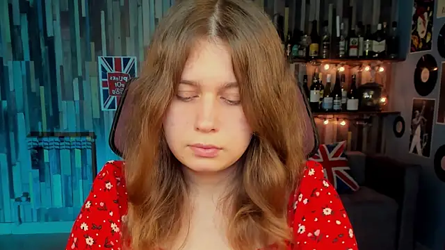 FioraMarmoris online show from October 17, 2025, 12:29 pm