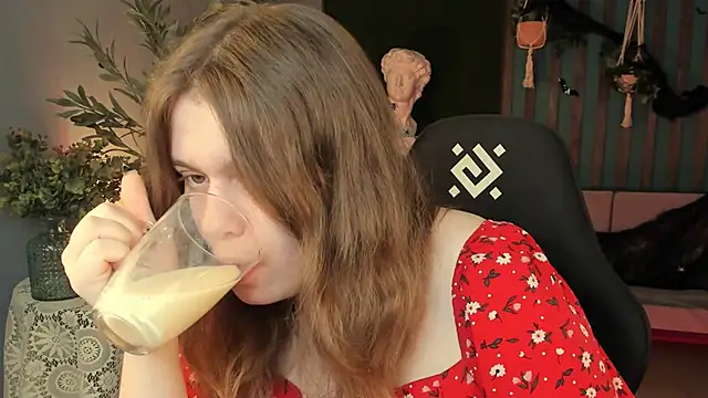 FioraMarmoris online show from October 26, 2025, 5:08 am