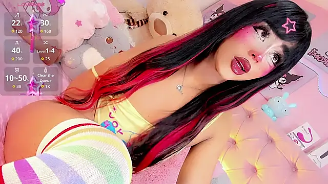 Cute Roxxy online show from May 10, 2026, 12:25 am