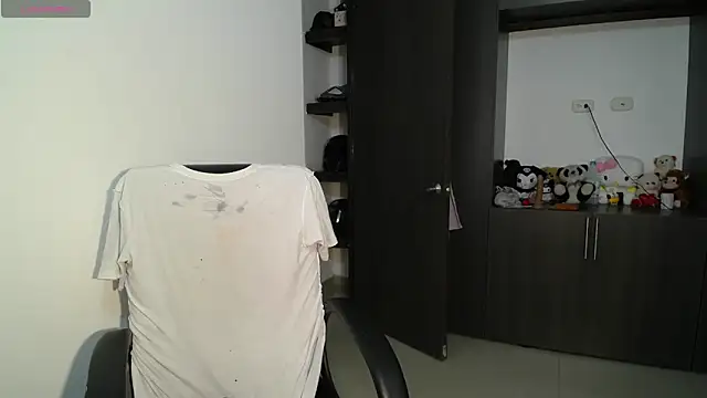 venelope1 online show from February 25, 2026, 2:23 am