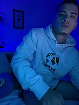 Snapshot of danny_42027 chatting on February 28, 2025, 6:21 am danny 42027 online show from February 28, 2025, 6:21 am