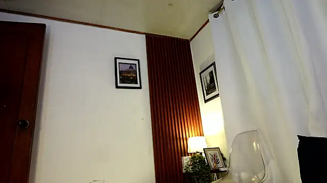 angeli sexi online show from August 6, 2026, 1:44 am