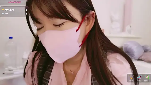 Snapshot of maii- chatting on March 16, 2026, 12:53 pm maii- online show from March 16, 2026, 12:53 pm