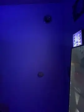 thatdude9 9 9 online show from December 31, 2024, 10:04 am