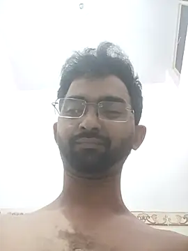 sagarghai07 online show from October 5, 2025, 3:52 am