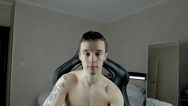 MasonWarholl online show from February 5, 2025, 2:26 pm