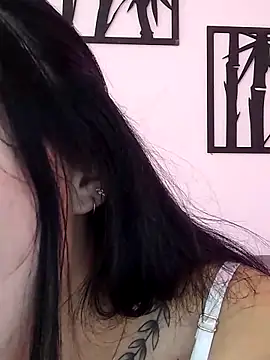 Snapshot of GabyWalter chatting on February 15, 2025, 9:17 pm GabyWalter online show from February 15, 2025, 9:17 pm