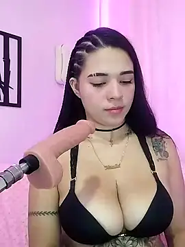 Snapshot of GabyWalter chatting on January 6, 2025, 12:13 pm GabyWalter online show from January 6, 2025, 12:13 pm