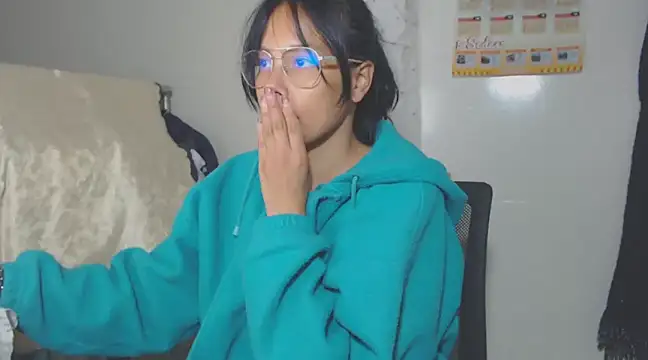 home vlak online show from March 6, 2025, 11:31 pm