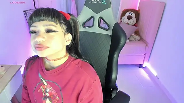 zoesullivan online show from February 8, 2025, 9:03 am