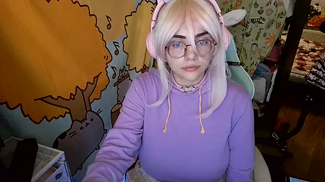 Snapshot of mochi_rainbow chatting on January 24, 2025, 12:42 am mochi rainbow online show from January 24, 2025, 12:42 am