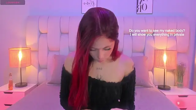 SkinnyFoxy online show from May 3, 2026, 7:17 pm