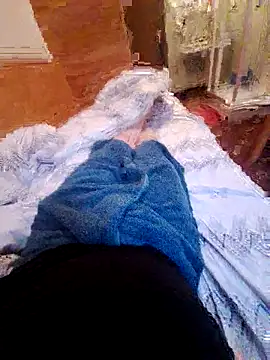 Bozok1906 online show from September 24, 2025, 4:24 pm