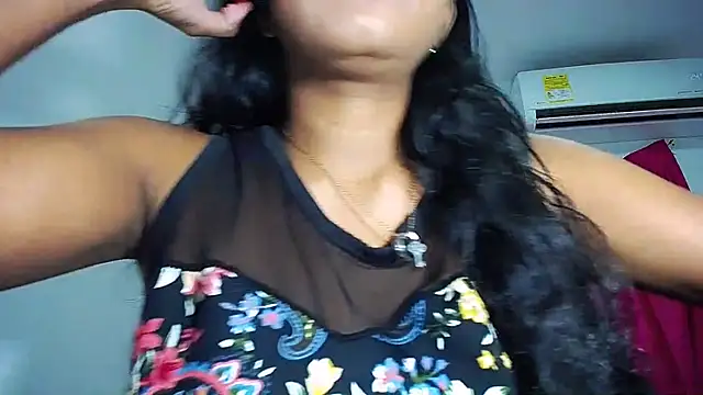 Sashabreck online show from September 19, 2025, 2:59 am