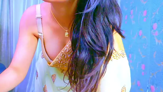 Aashika-Kaur online show from March 8, 2025, 4:01 am