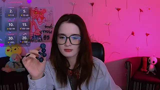 liana kisses online show from May 5, 2026, 7:06 pm