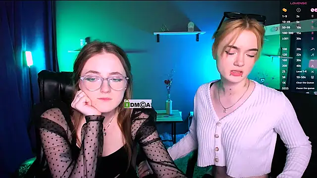 liana kisses online show from March 4, 2025, 2:27 am