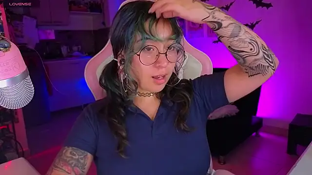 FernandaOrtegaaa online show from November 7, 2025, 11:08 pm