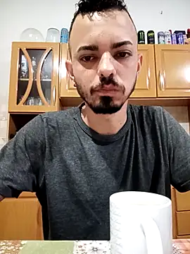 047joaosc online show from December 11, 2024, 12:44 pm