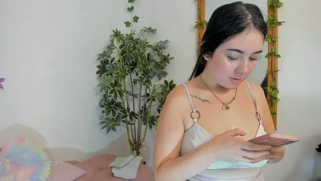 BarbaraKnox  online show from July 2, 2026, 6:14 pm