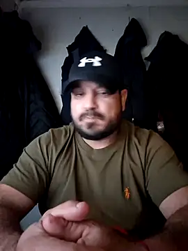 Futacisu online show from November 12, 2025, 7:29 pm