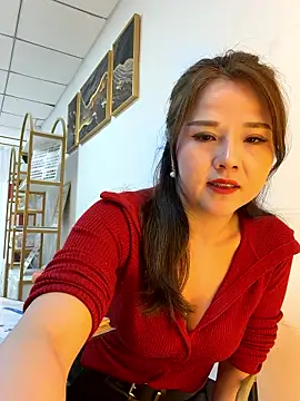 Efangfang online show from January 15, 2026, 9:12 am