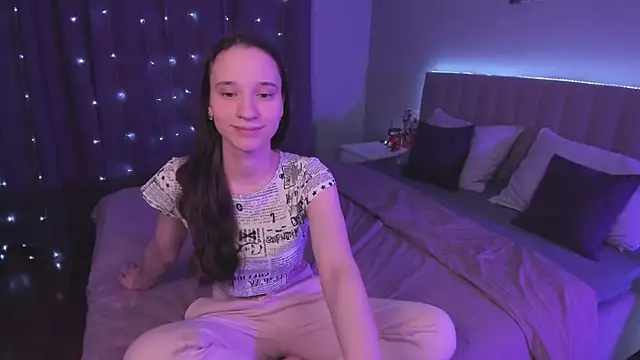 StaceySunny online show from February 26, 2025, 11:43 am