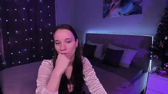 StaceySunny online show from December 7, 2024, 7:10 am