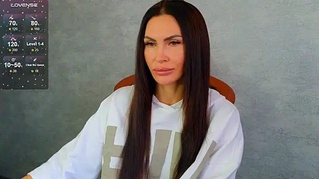 KimDavisBaby online show from September 10, 2025, 6:45 am