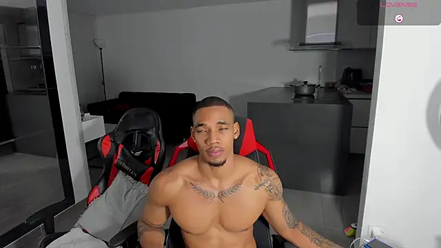 TROYWESLY- online show from May 15, 2026, 1:03 am