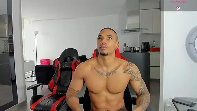 TROYWESLY- online show from May 5, 2026, 3:26 pm
