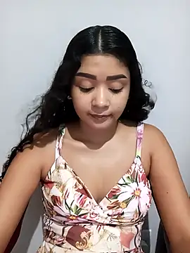 heleny901 online show from November 21, 2025, 8:41 pm