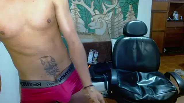 bigryuk0 online show from December 5, 2024, 11:23 am