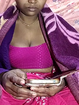 Snapshot of DARK_WINE_ chatting on January 11, 2026, 7:21 pm DARK WINE online show from January 11, 2026, 7:21 pm