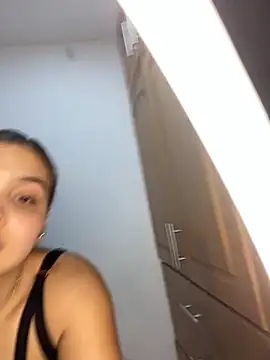 ETHAN ROX online show from September 28, 2025, 11:12 pm