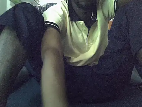 Delicious-D online show from November 17, 2025, 5:00 am