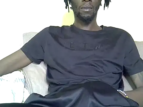 Snapshot of Delicious-D chatting on August 5, 2026, 7:13 am Delicious-D online show from August 5, 2026, 7:13 am