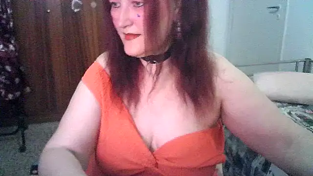 Snapshot of SabrinaXlovess chatting on May 28, 2026, 6:25 pm SabrinaXlovess online show from May 28, 2026, 6:25 pm