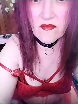 Snapshot of SabrinaXlovess chatting on May 18, 2026, 5:18 pm SabrinaXlovess online show from May 18, 2026, 5:18 pm