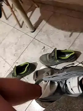 skrigul12 online show from March 15, 2025, 7:09 am