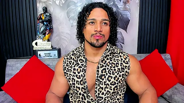 MikeEstevess online show from February 9, 2026, 3:37 am