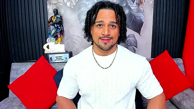 MikeEstevess online show from February 13, 2026, 8:47 am