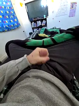 Snapshot of hungandnerdy420 chatting on February 28, 2026, 4:50 pm hungandnerdy420 online show from February 28, 2026, 4:50 pm