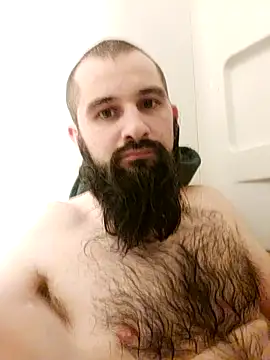 Snapshot of hungandnerdy420 chatting on February 3, 2026, 12:10 am hungandnerdy420 online show from February 3, 2026, 12:10 am