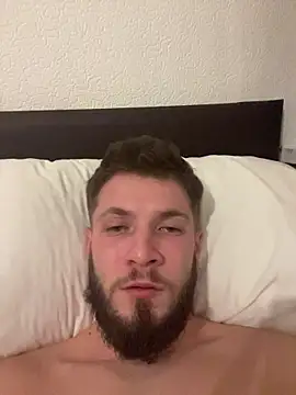 jimmyy  online show from February 8, 2026, 10:40 pm