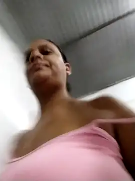 Snapshot of Andreita_95 chatting on August 1, 2026, 12:25 pm Andreita 95 online show from August 1, 2026, 12:25 pm