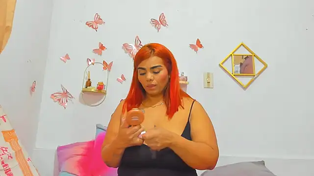 AnahiSmitth online show from September 19, 2025, 10:25 pm